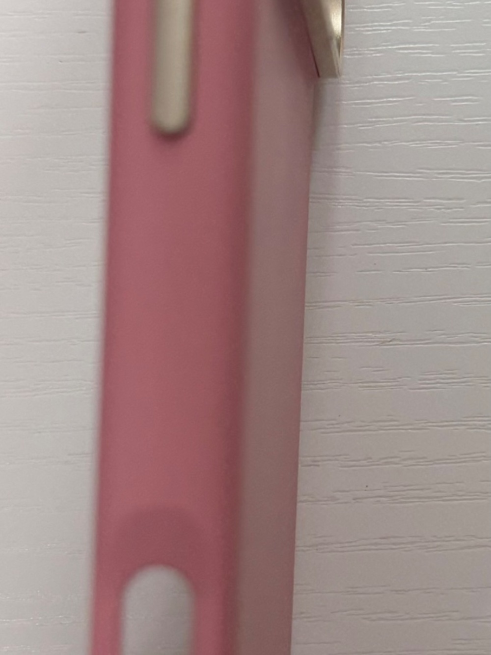 Kate Spade iPhone 17 Pro Max case - Picture 3 of 5